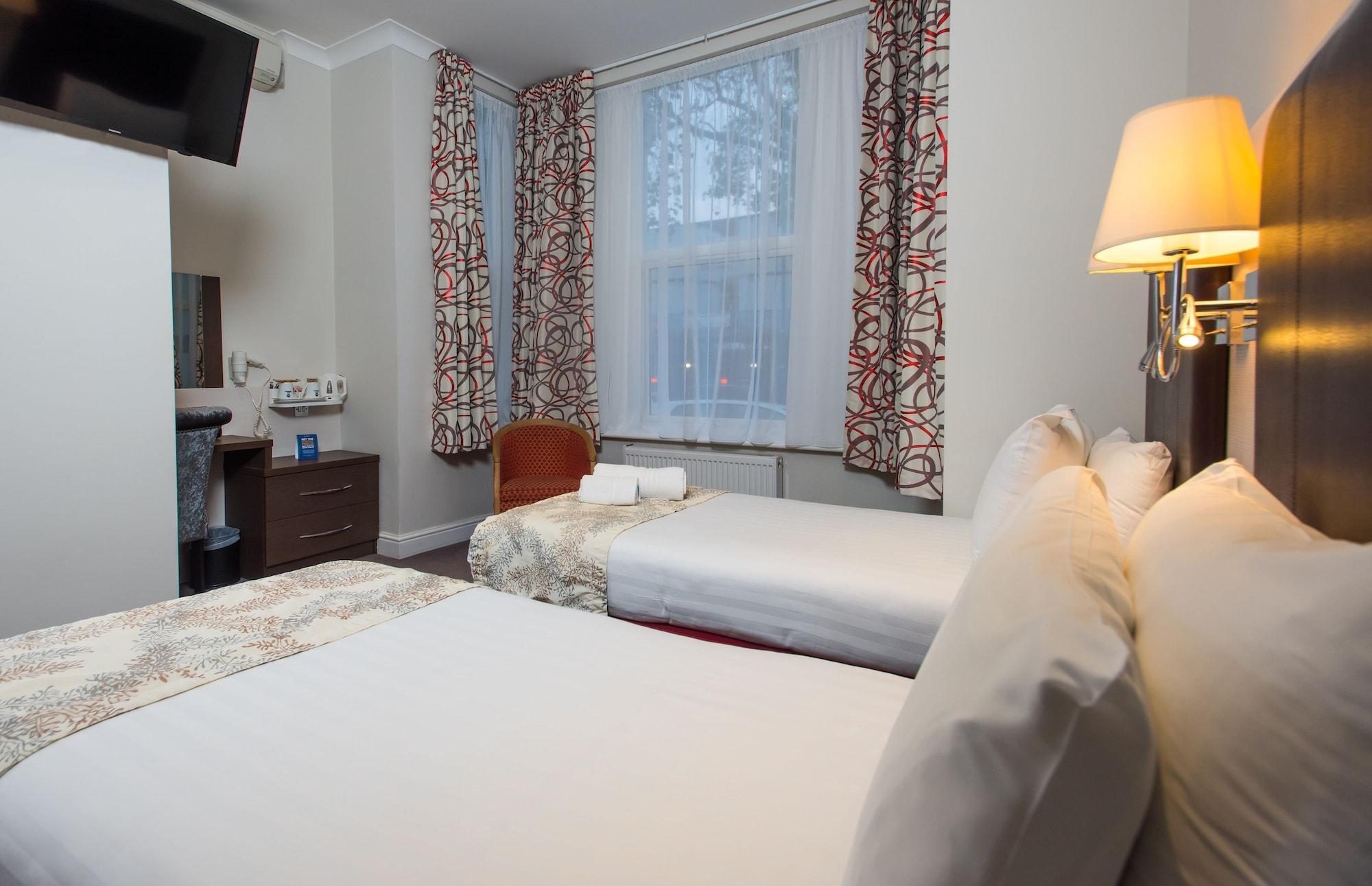 Western Chiswick Palace&suites London