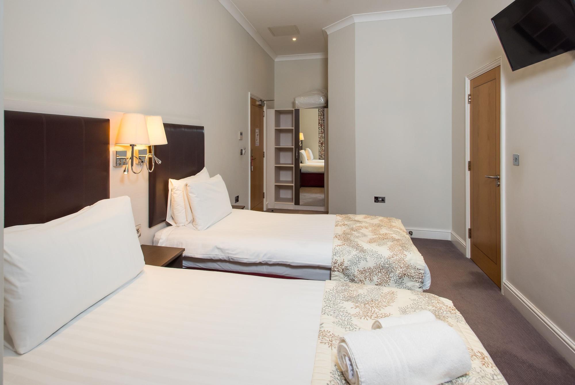 Western Chiswick Palace&suites