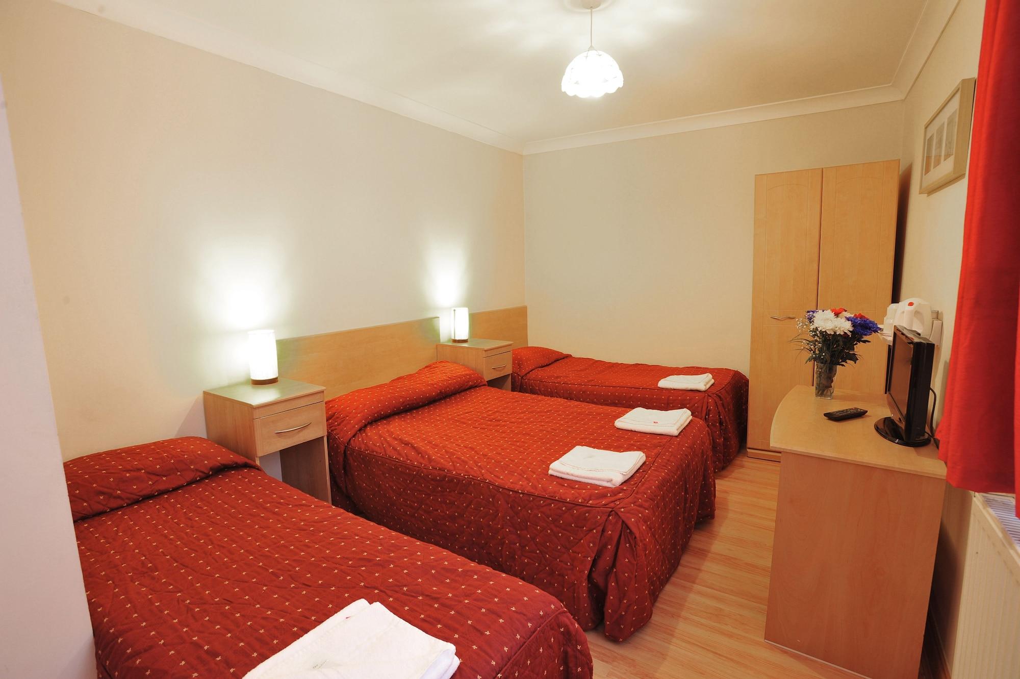 Elmwood 2* London