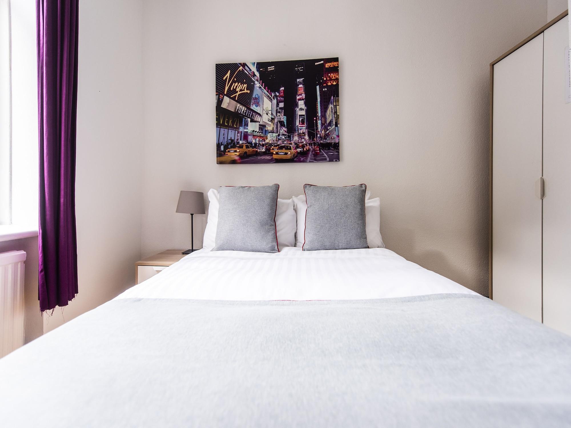 Camden Bnb Hotel Bed & Breakfast 3*