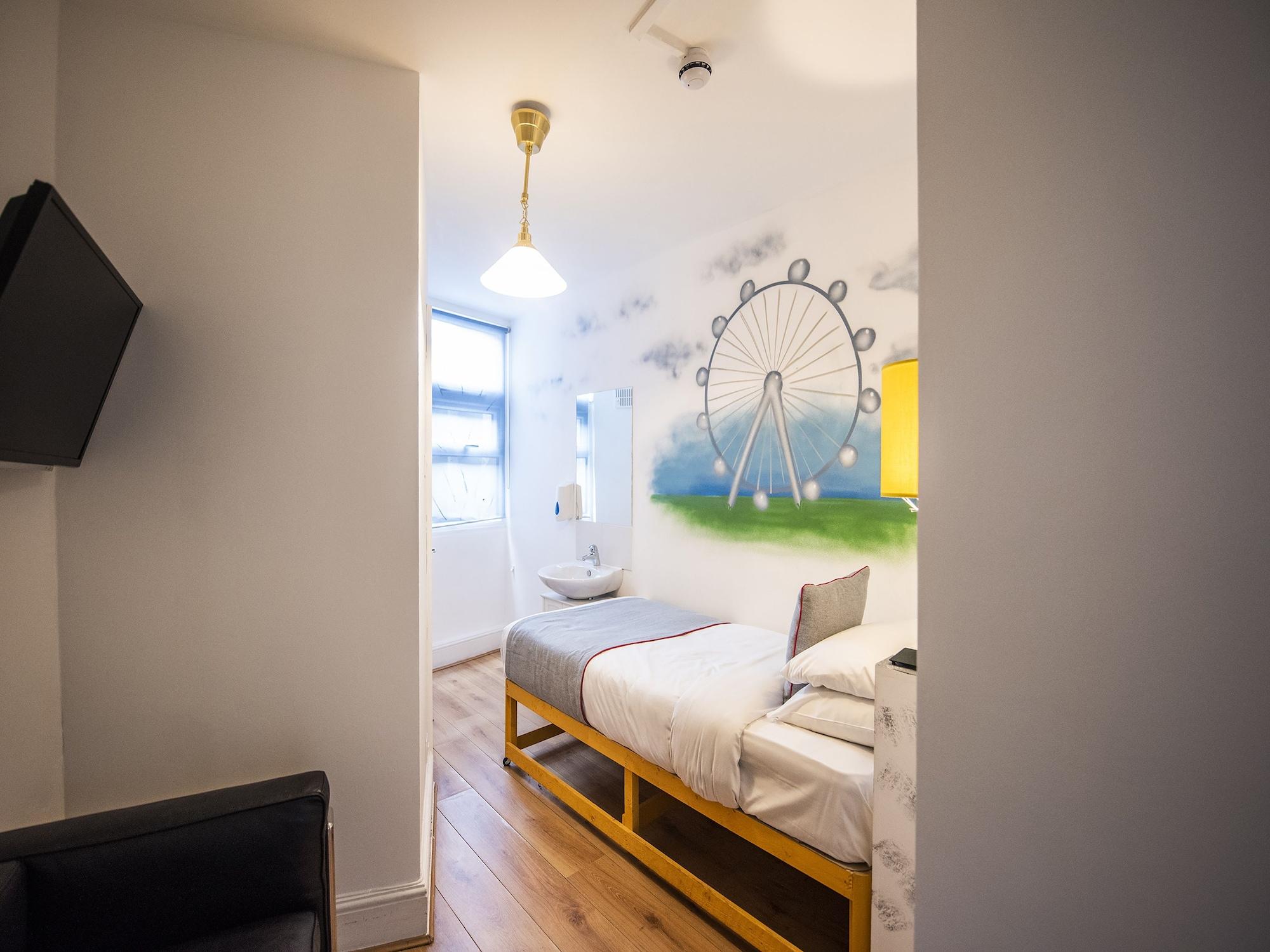 Camden Bnb Hotel