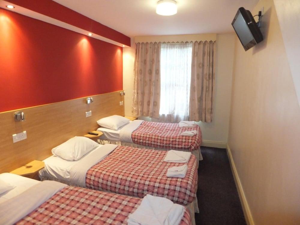 Carlton Guest house