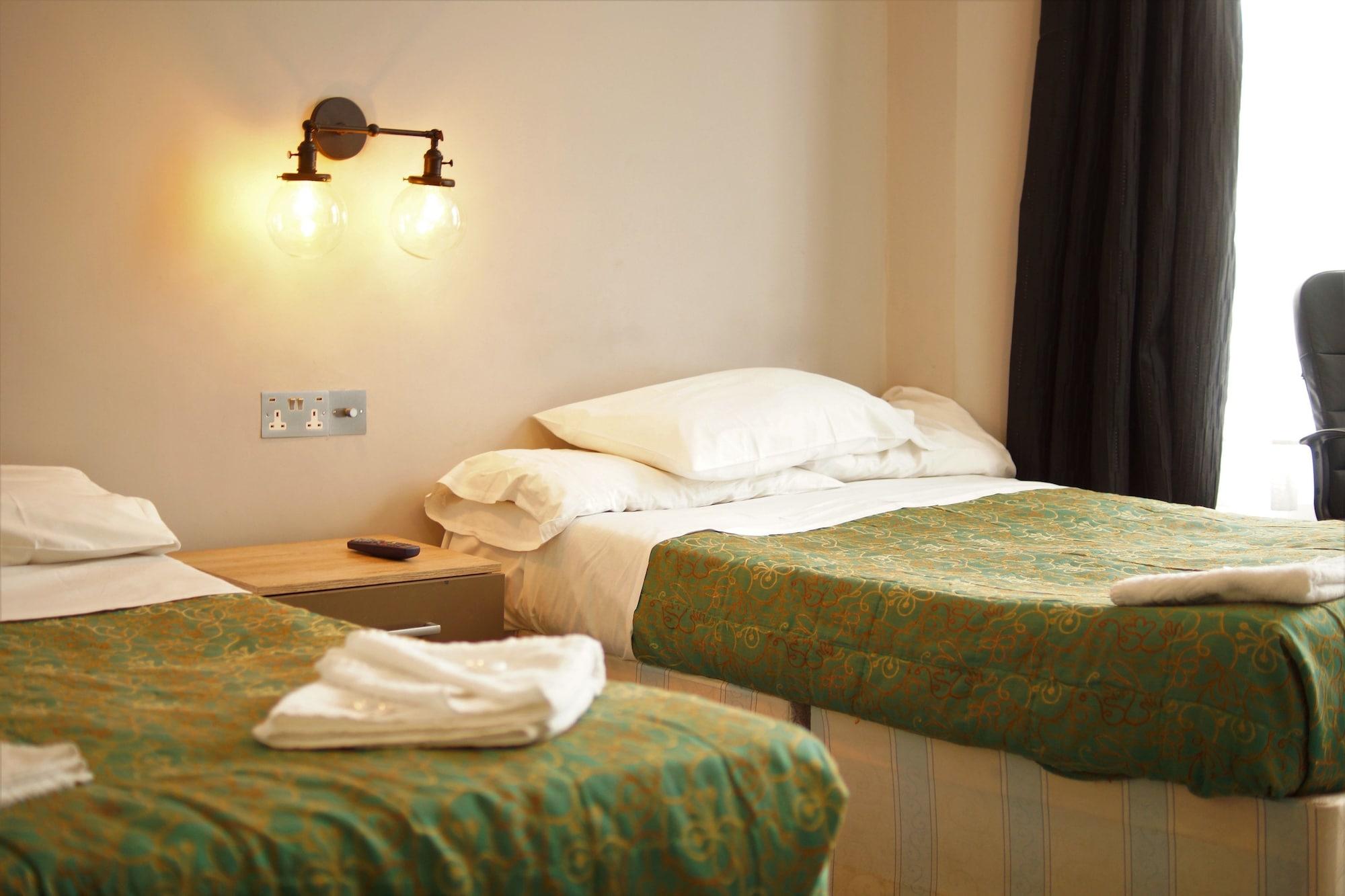 Hotel Plaza London