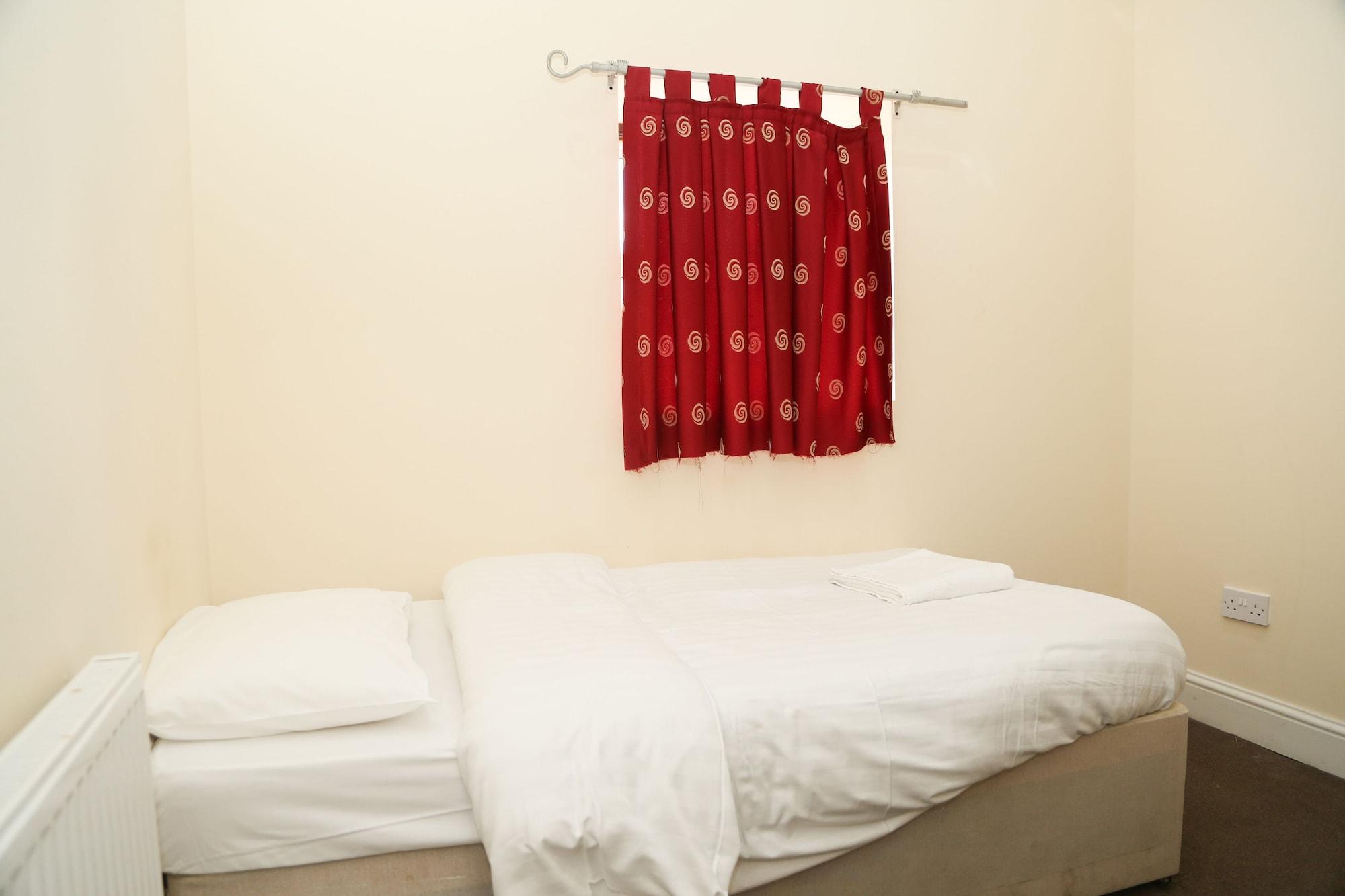 Shelton Hotel, Finsbury Park 3*
