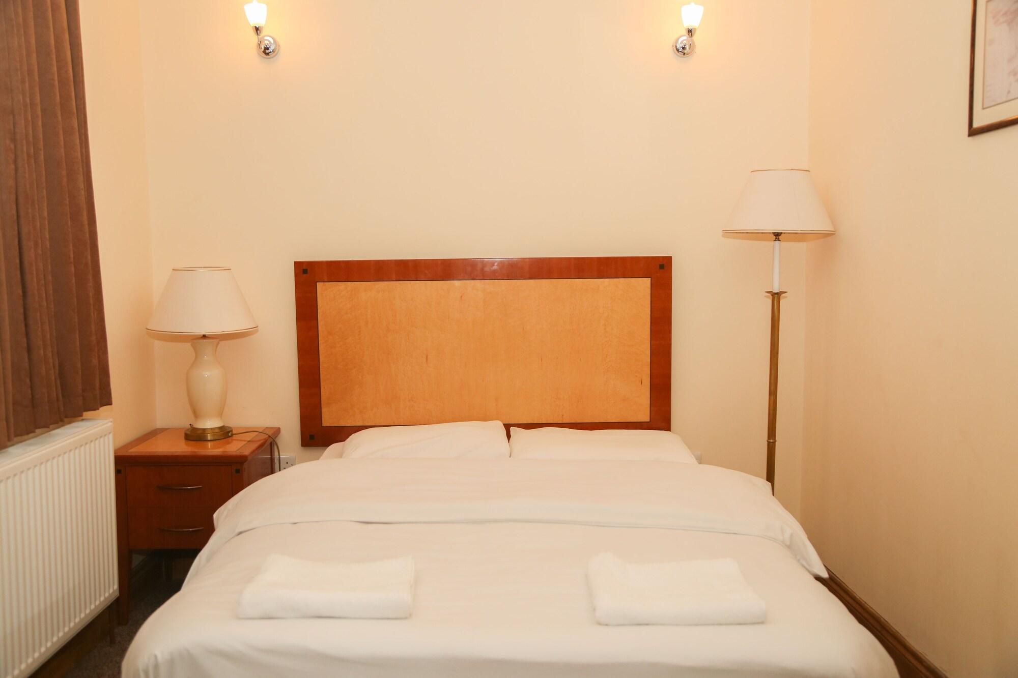 Shelton Hotel, Finsbury Park London