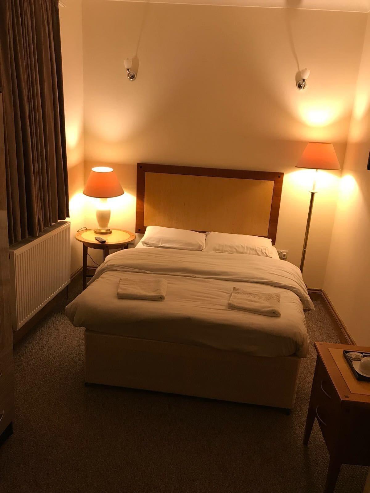 Shelton Hotel, Finsbury Park 3* London