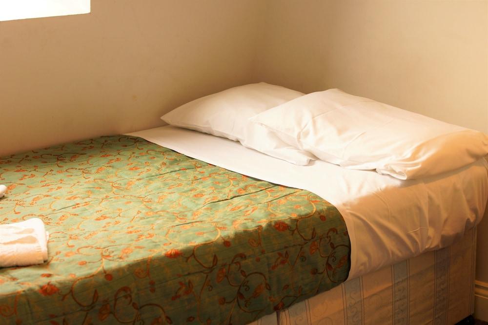 Hotel Plaza London