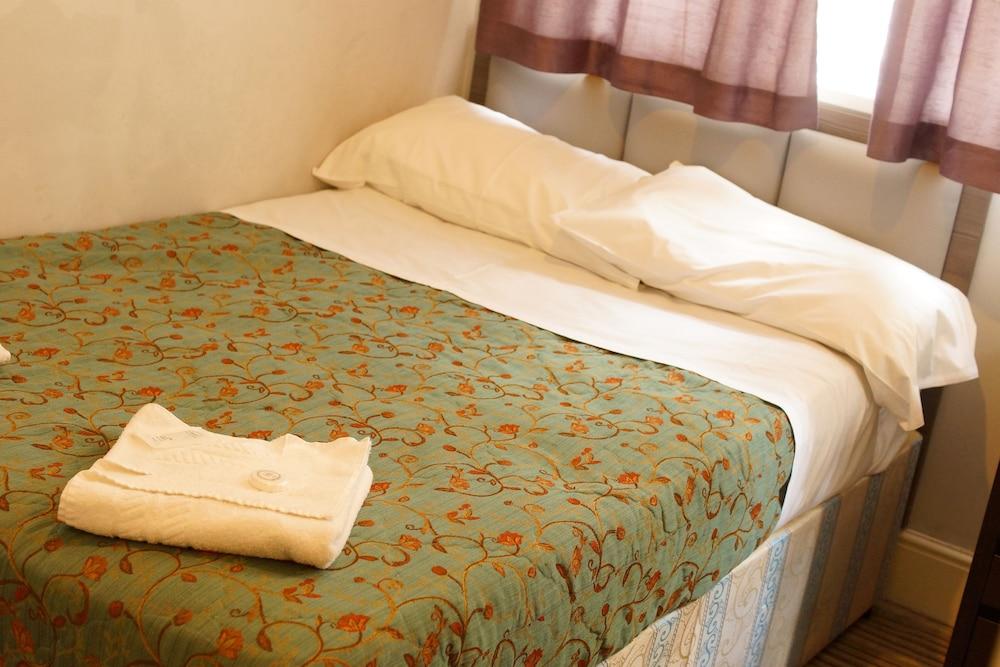 Hotel Plaza