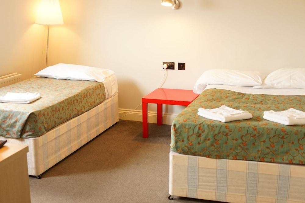 Hotel Plaza London