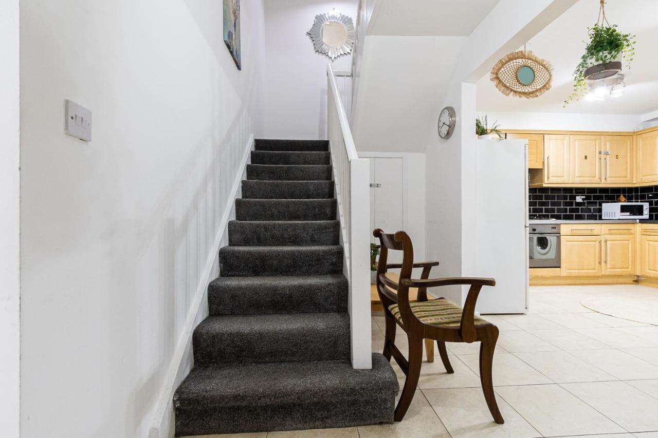 Gorgeous 4 Bedroom 5 Bathrooms House In Marble Arch, Near Oxford Street Ferienhaus London
