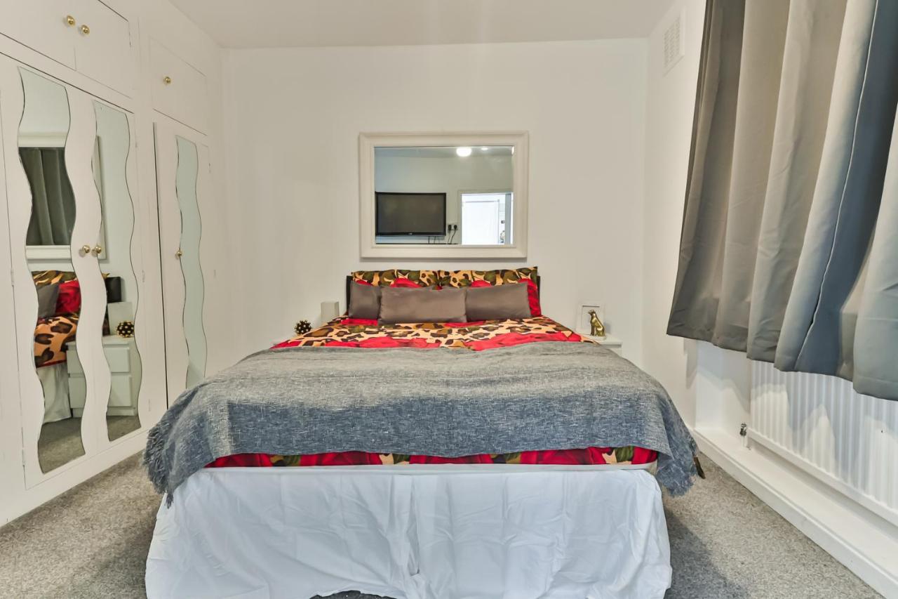 Gorgeous 4 Bedroom 5 Bathrooms House In Marble Arch, Near Oxford Street Ferienhaus
