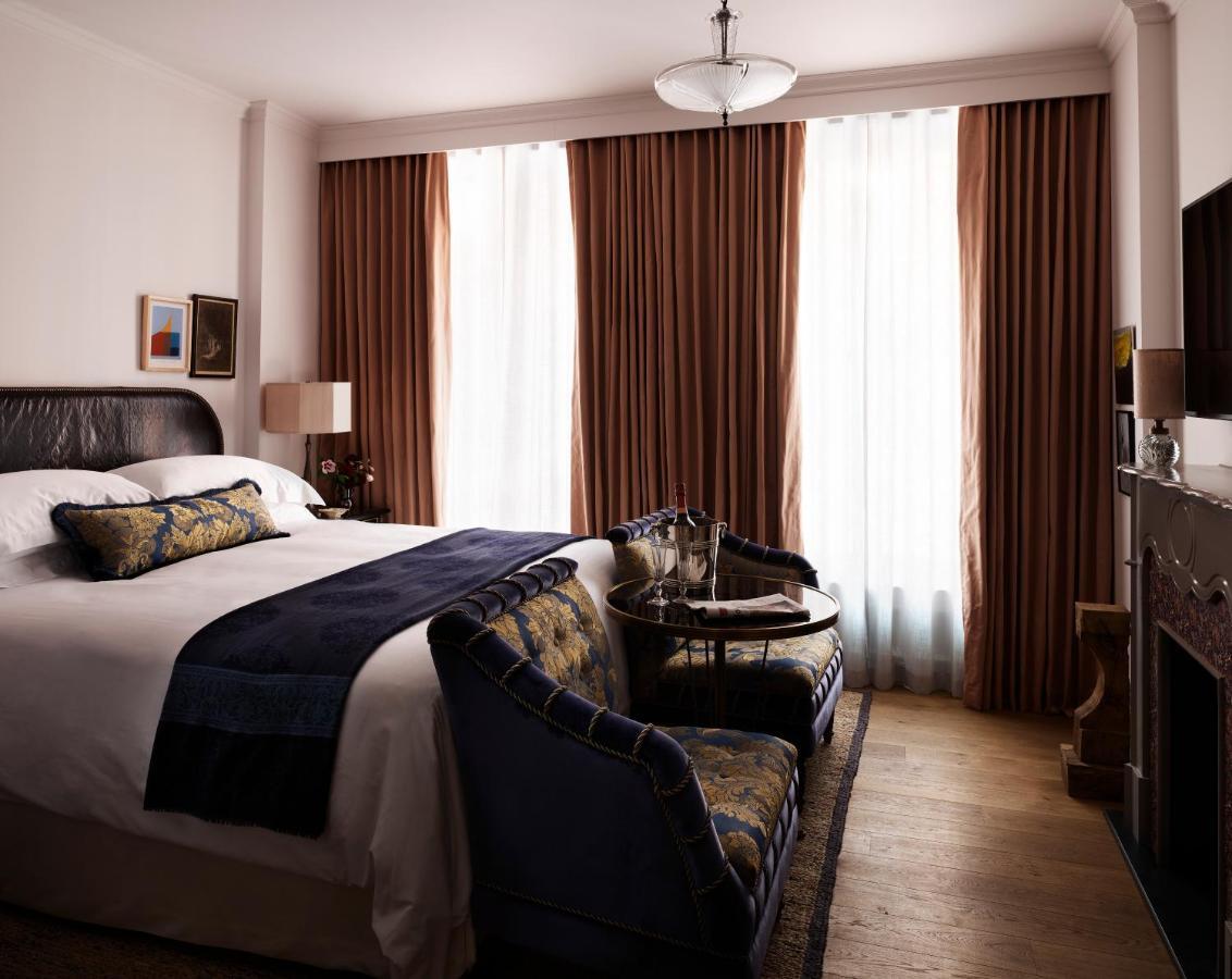 Hotel Nomad