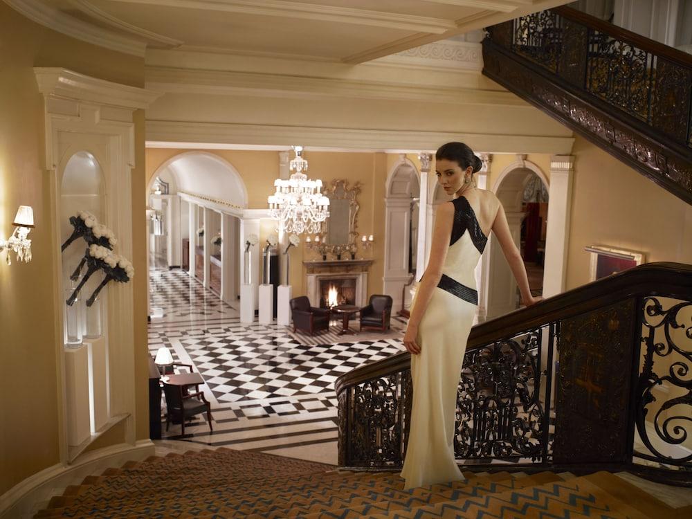 Claridge's, Maybourne 5* London