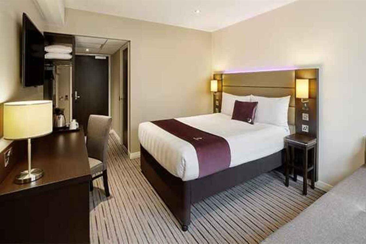 Premier Southwark London