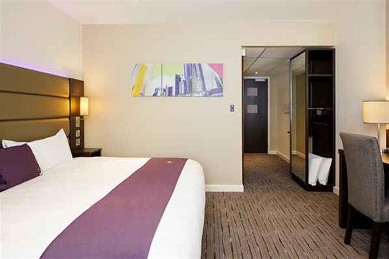 Premier Southwark London