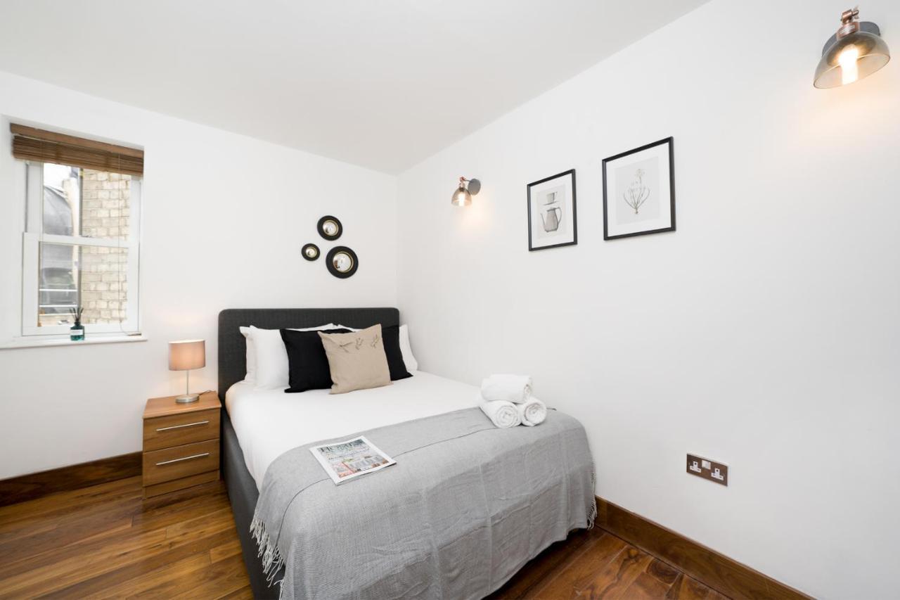 Location 2 Bedr, 3 Beds, Covent Grdn, China Town London