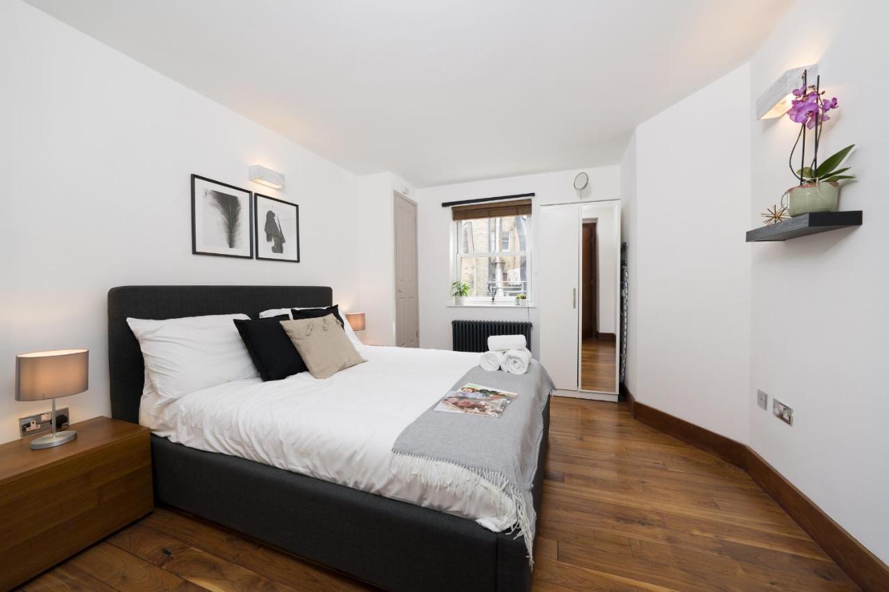 Apartment Location 2 Bedr, 3 Beds, Covent Grdn, China Town London
