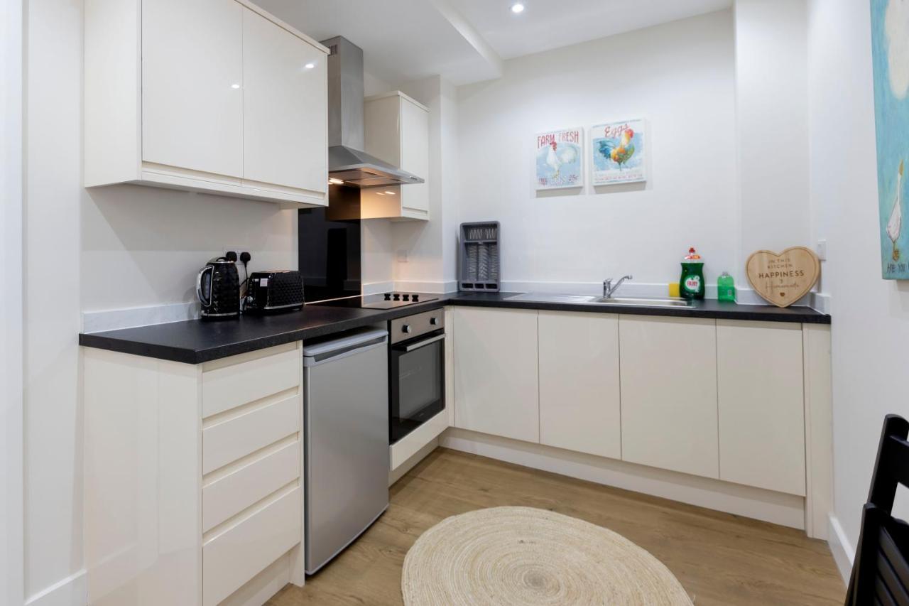 Apartment Lovely In Aldgate East 4 *