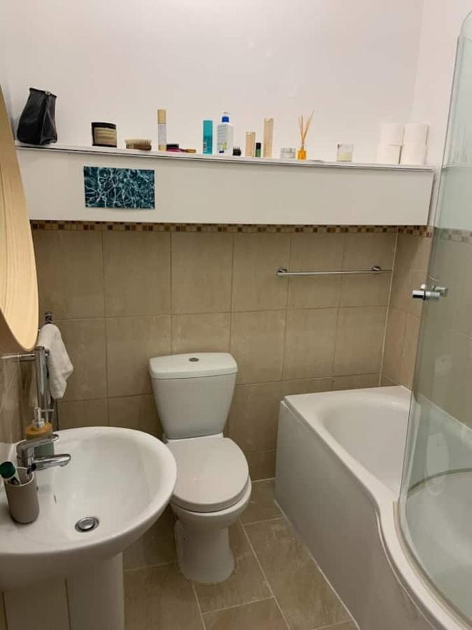 Lovely Spacious 1-bedroom Flat In Tufnell Park Close To London