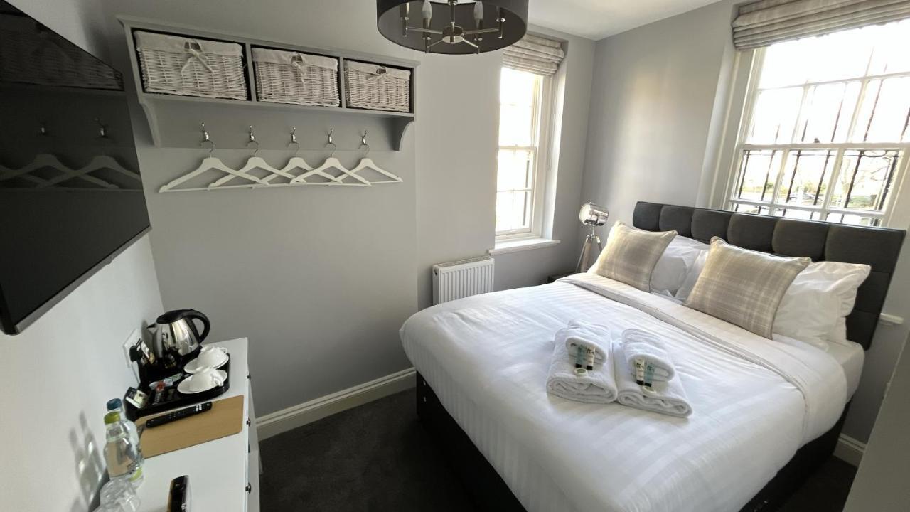 Dockers Inn 2*