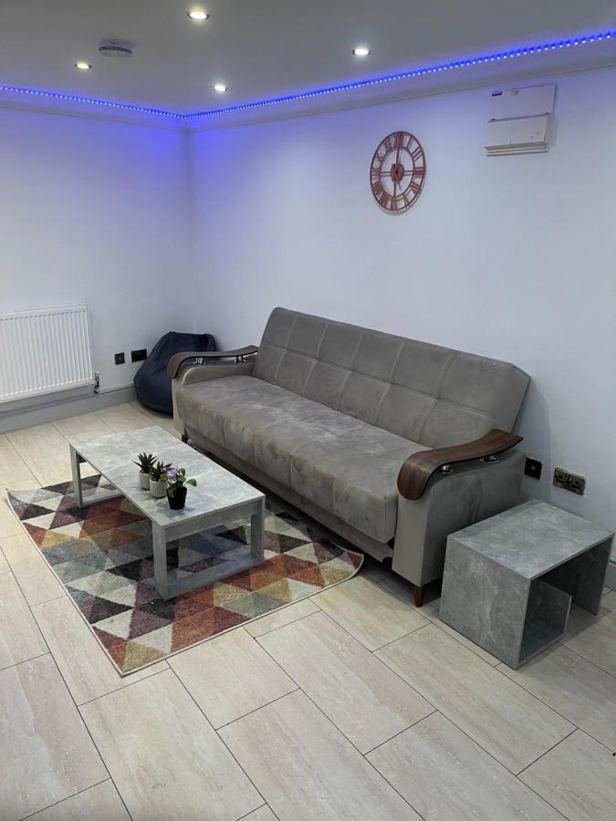 Cosy Serviced 1 Bedroom In * Londres