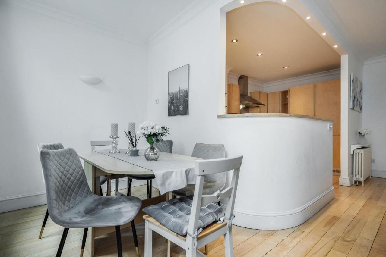 Apartment Nevern Square Earl's Court 2 Bed London