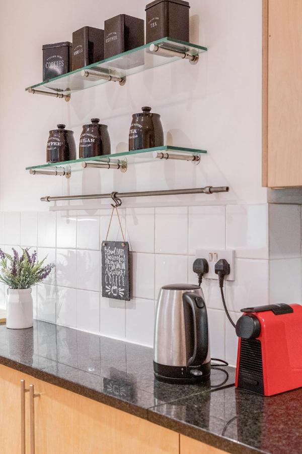 Nevern Square Earl's Court 2 Bed