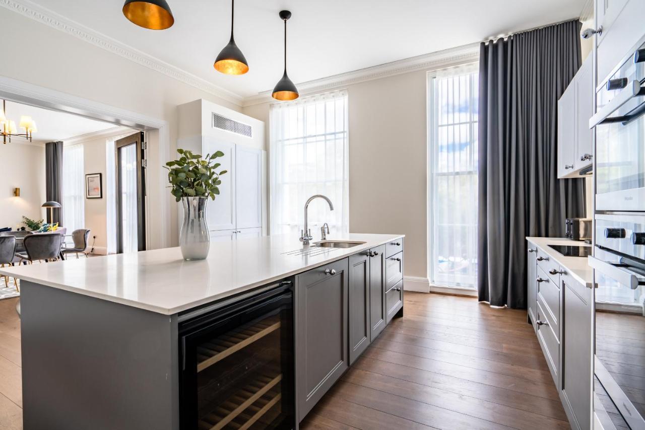 Be - The Lincoln's Residences