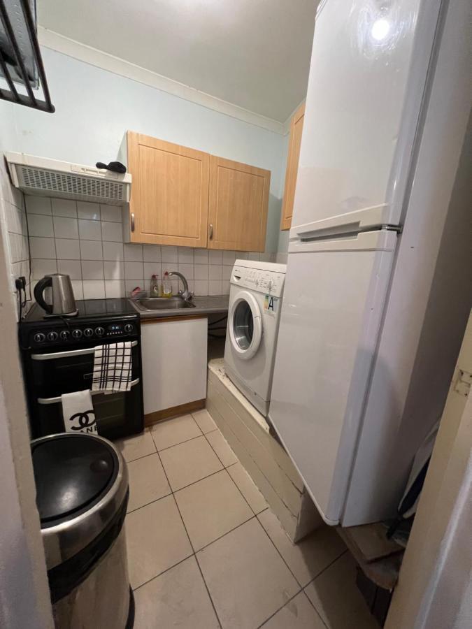 I Apartment