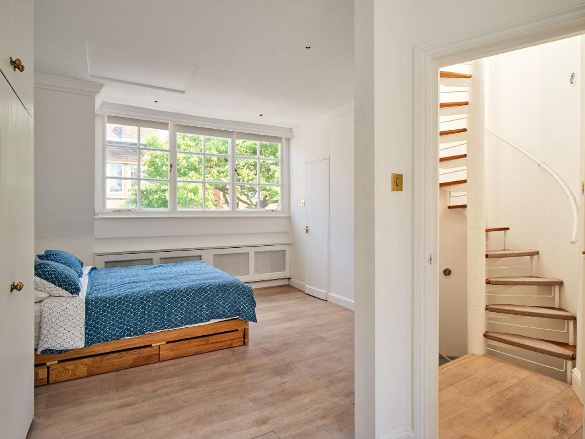 Stylish 3 Bedroom Town House London