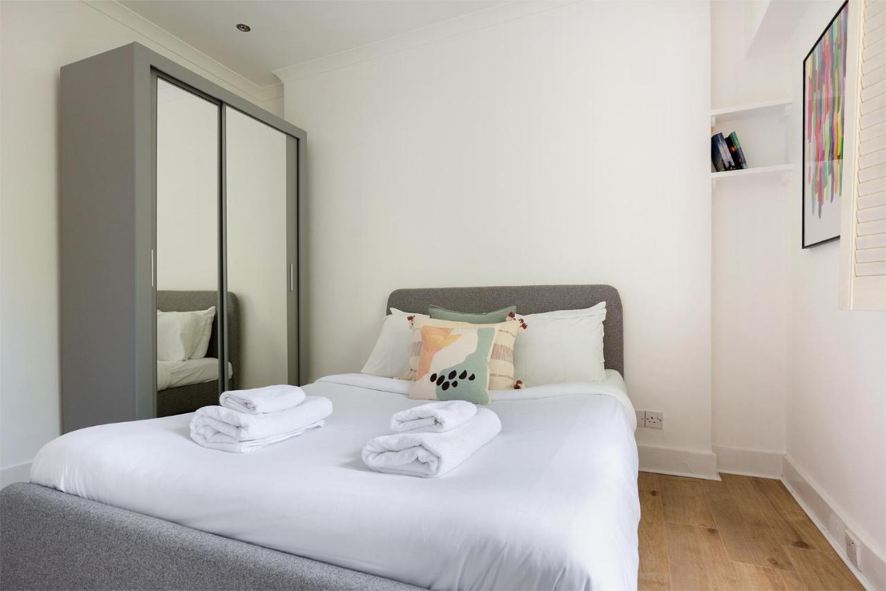 Apartamento Beautiful 2 Bedrooms In Knightsbridge Londres