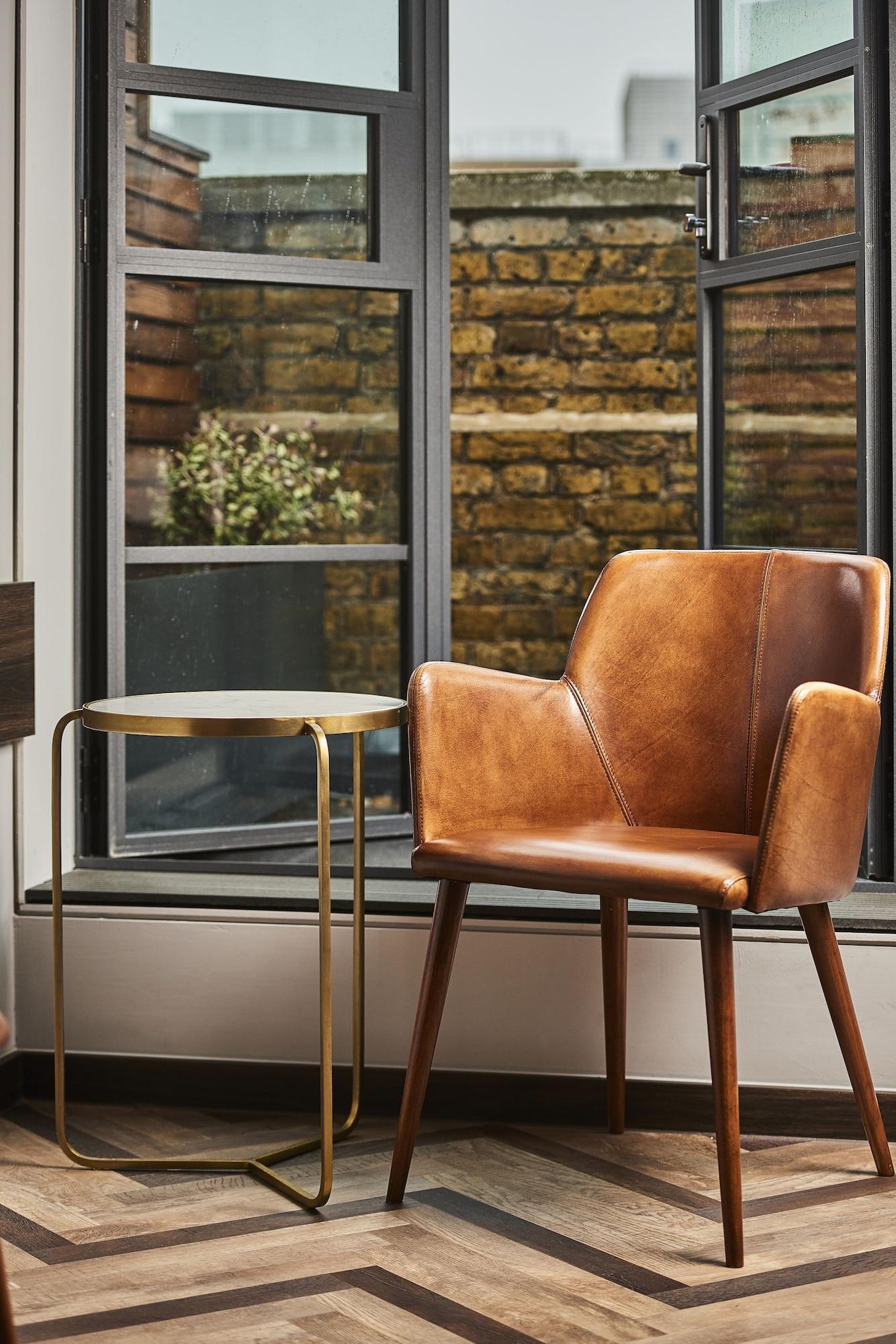 New Road Hotel London