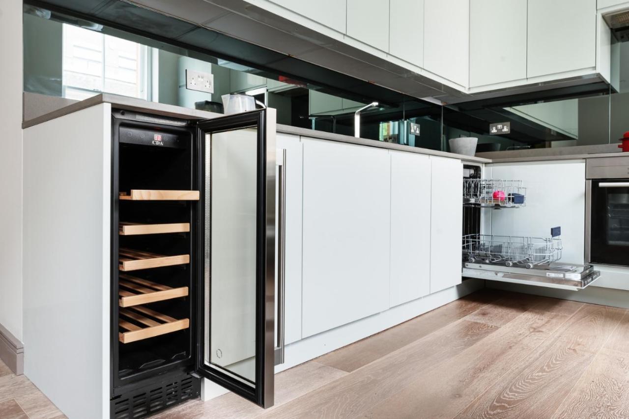 Cosy Two Bedroom In Holborn Apartment