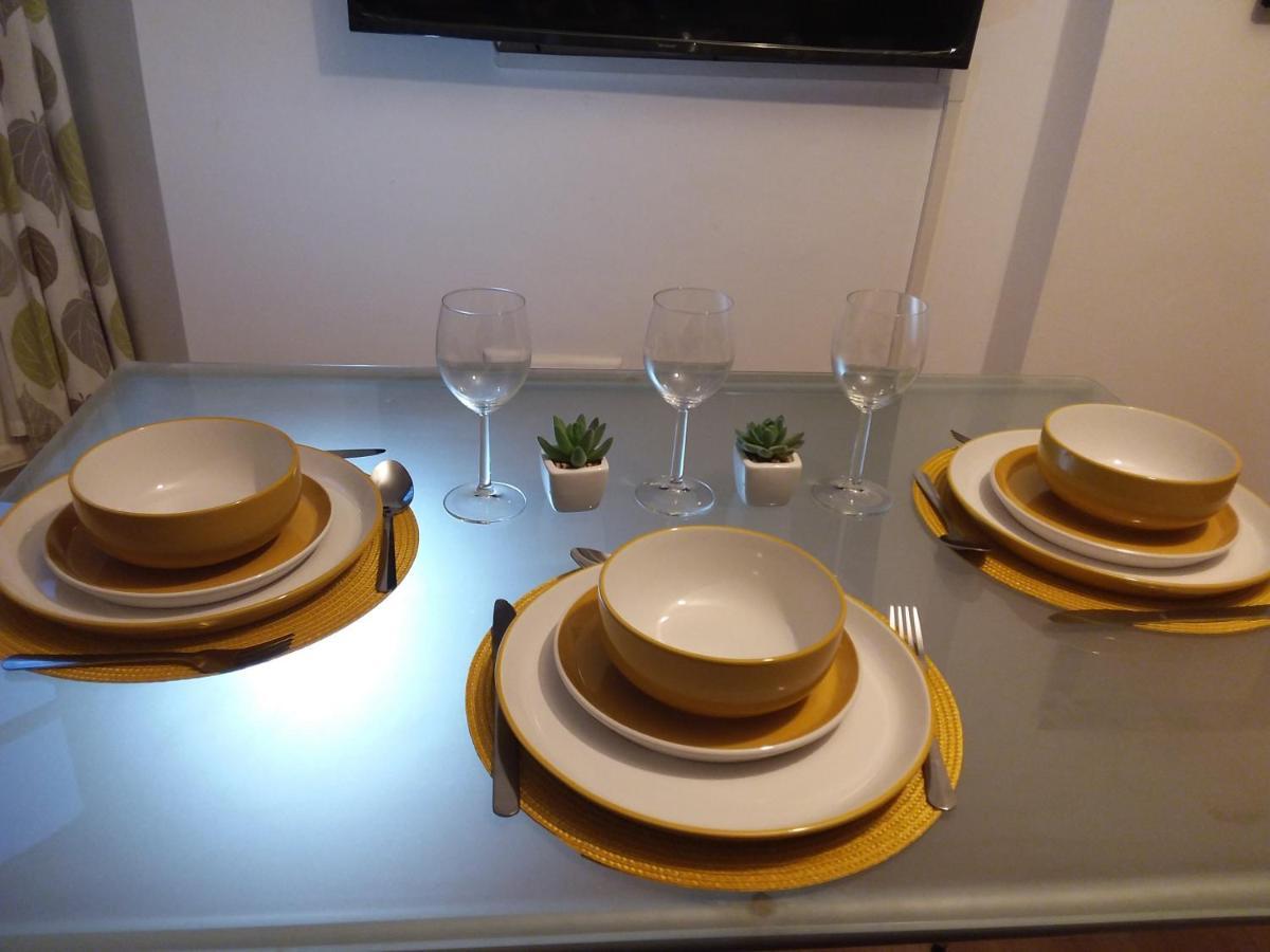 Apartment Scott Ellis Gardens London