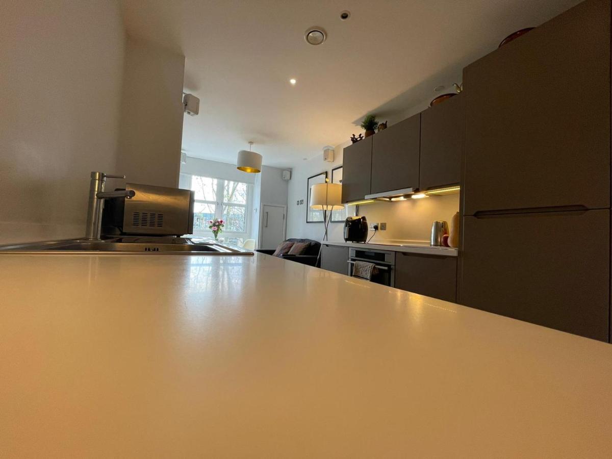 Canal-side Boutique Apartamento Londres
