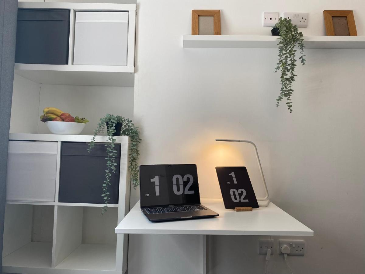Cosy Flat In Acomodação com café da manhã  *