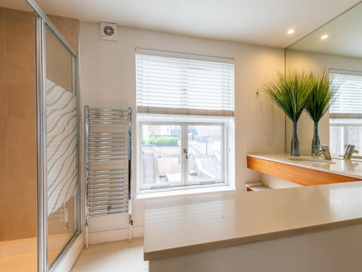 Apartment Pass The Keys - Hideaway In The Notting Hill Set *