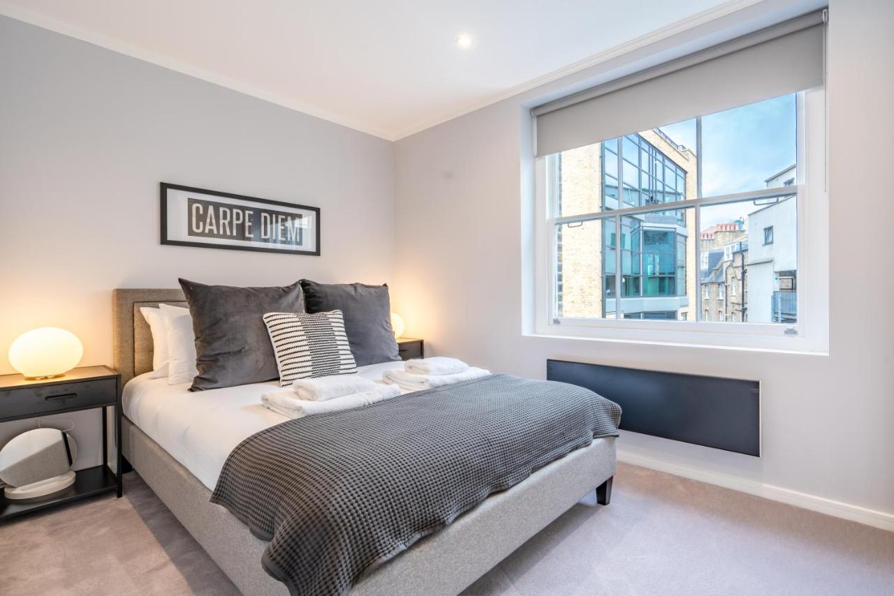 Modern & Chic One Bedroom In Fitzrovia By Sojo Apartment