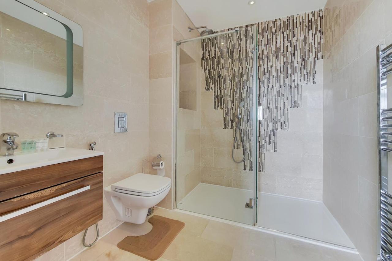 The Gloucester Boutique Apartment London