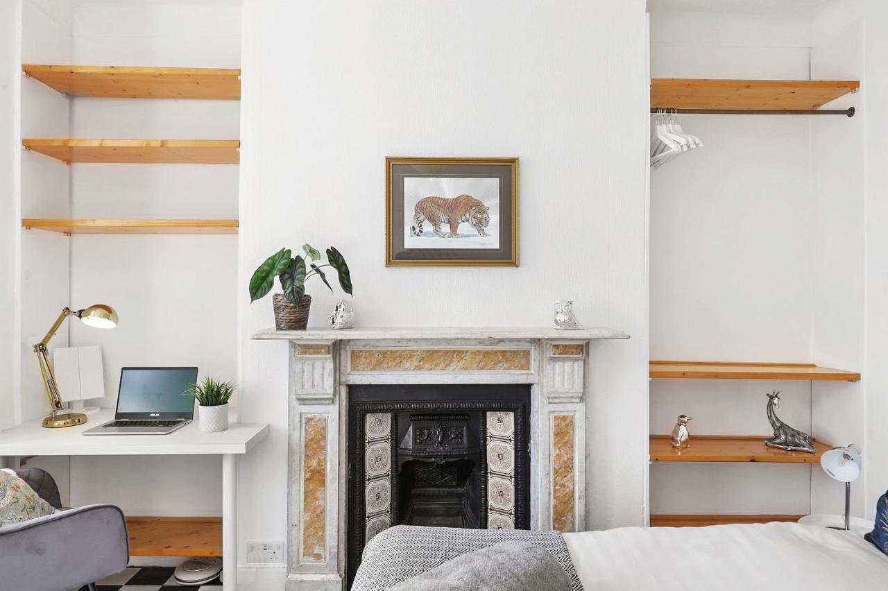 Stunning Victorian Property Near Canary Wharf! Londres