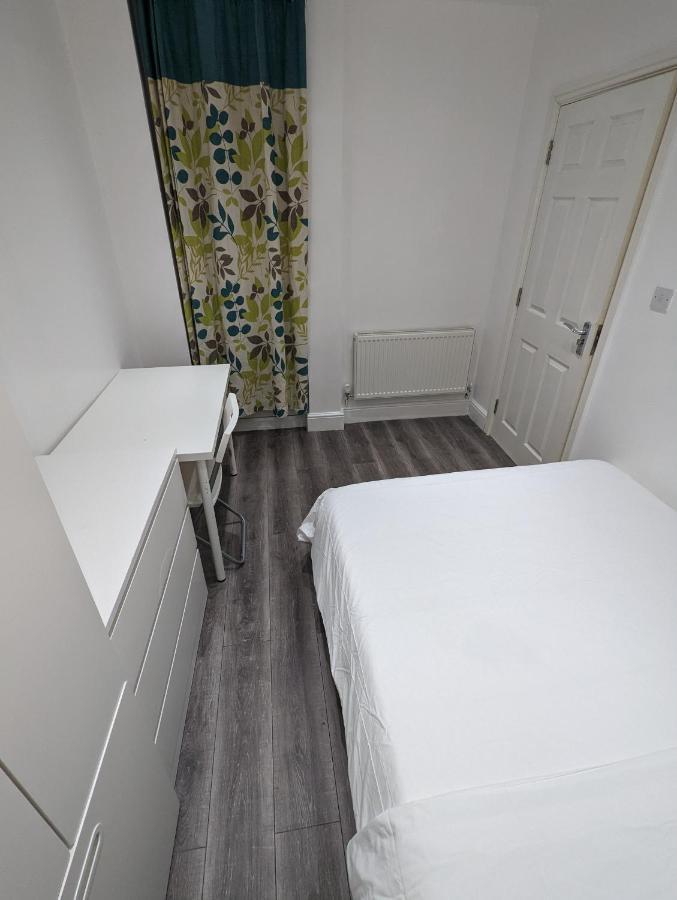 Guest house Mile End- Prime Location London