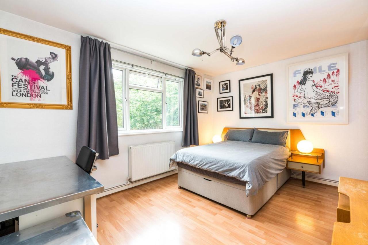 Super 1 Bed Flat Hoxton Zone 1 London