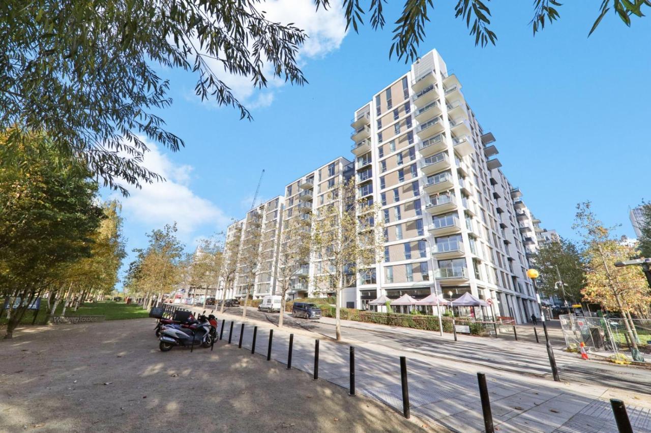 Westfields Best Apartment London