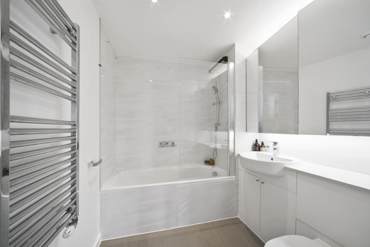 Westfields Best Apartment