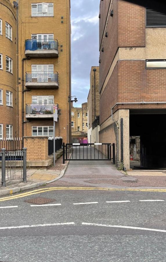 Apartment Gorgeous Duplex Near Canary Wharf, Excel & O2 *