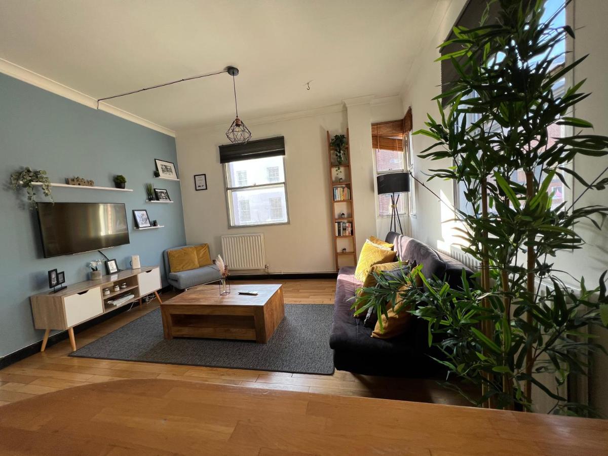 Camden Town One Bedroom Flat Apartment London