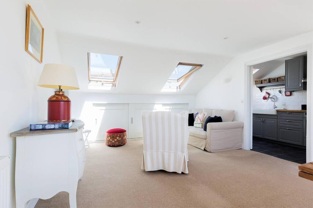 Spacious 3 Bedroom Flat With Terrace Apartamento *