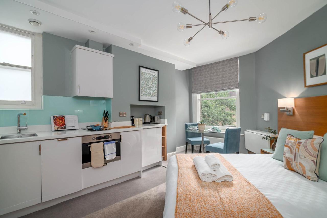 Apartment 5 Doughty Street London