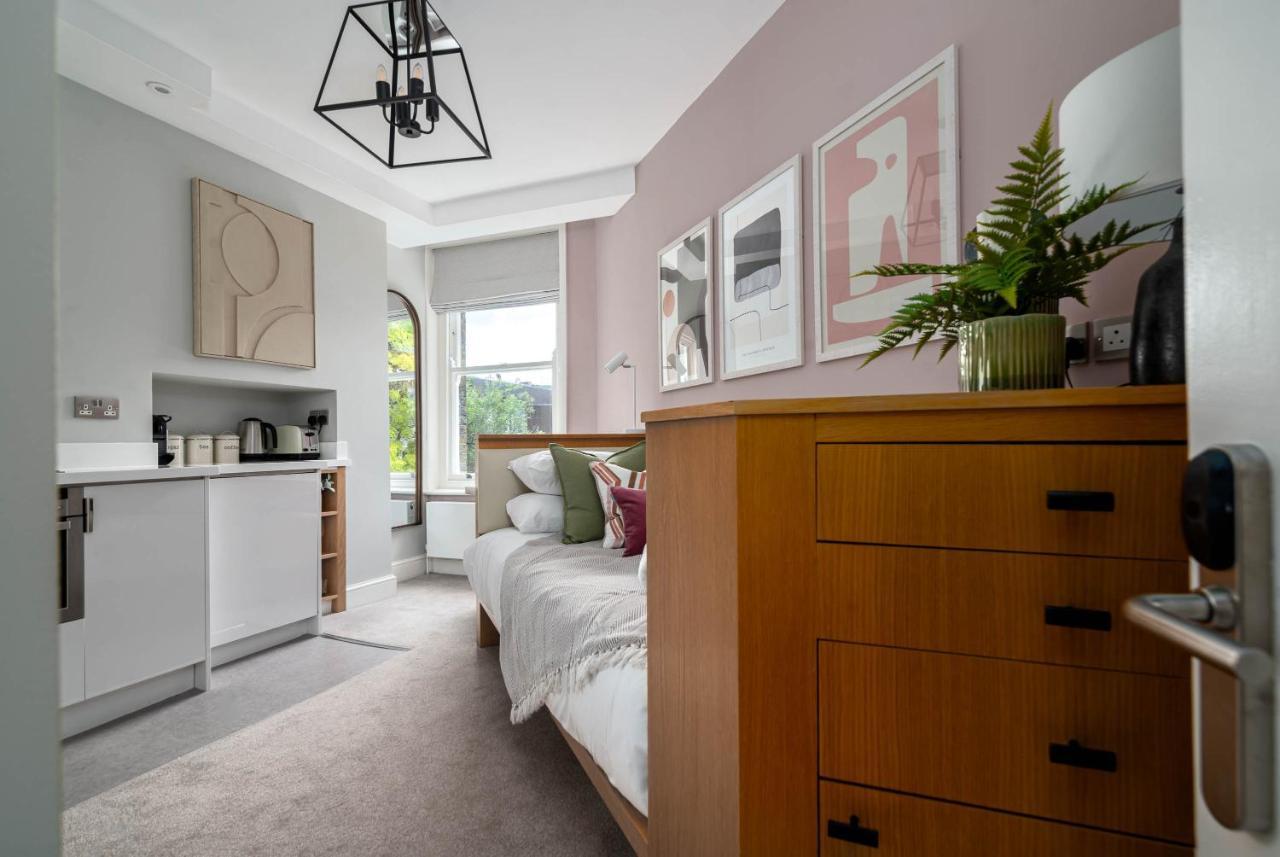 Apartment 5 Doughty Street London