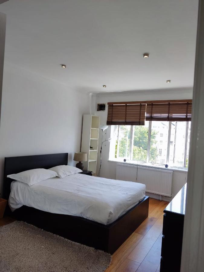 Hyde Park Apartment London